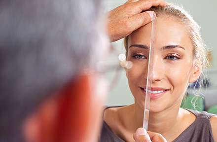 Un Cirujano Plástico de Rinoplastia Mejora el Aspecto Estético de tu Cara Preparación con un Cirujano Plástico de Rinoplastia